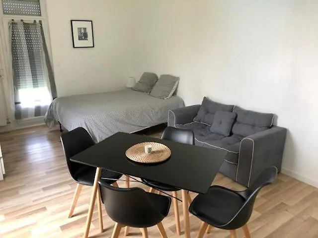 Apartment L'oree Du Golf, 4 Mont-Saint-Aignan